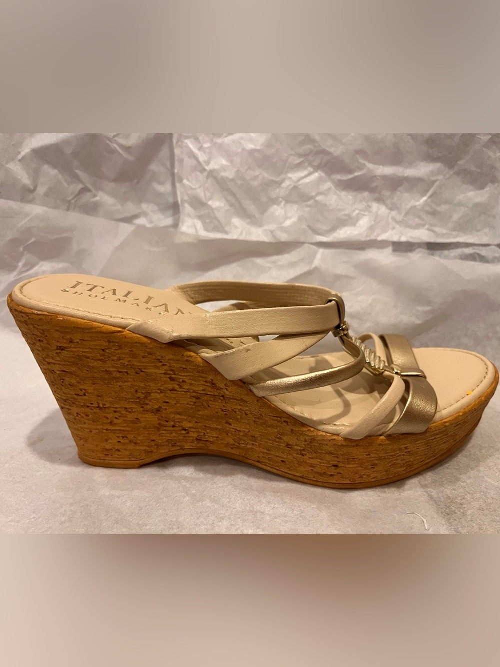 Italian Shoemakers Cream Strappy Cork Wedge Sandals Size 7